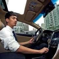 开车头像男侧面头像