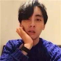 张国荣中分头像