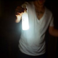 模糊的男生头像