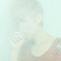 模糊的男生头像