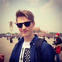 欧美阳光头像男