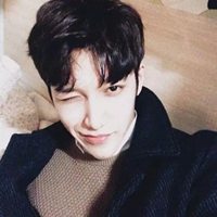 欧美阳光头像男