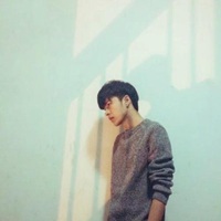 欧美阳光头像男