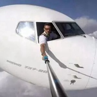 民航飞行员头像