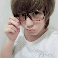 男人戴眼镜头像图片大全