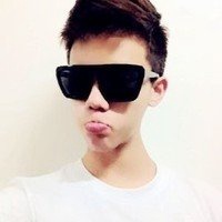 男人戴眼镜头像图片大全