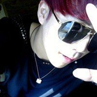 男人戴眼镜头像图片大全