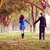 男女手牵手唯美情侣头像