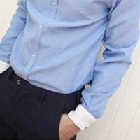 男生上半身头像