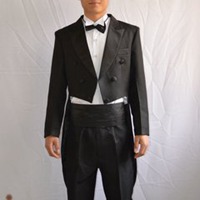 男生穿燕尾服头像