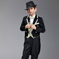 男生穿燕尾服头像