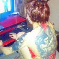 社会人头像女生带纹身