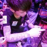 社会人头像男生带纹身