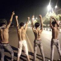 社会人头像背影男