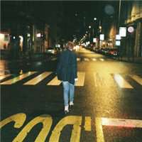 社会人头像背影男