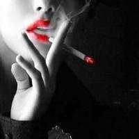 社会姐抽烟头像