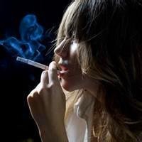 社会姐抽烟霸气冷酷十足头像