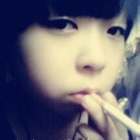 社会姐抽烟霸气冷酷十足头像