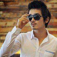 社会青年头像黑白男生