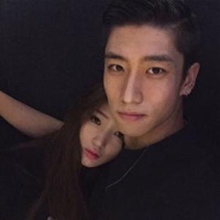 社会青年头像黑白男生