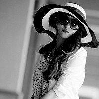 酷酷的侧面头像女