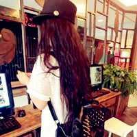 长发霸气女汉子头像