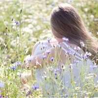 阳光头像女唯美小清新