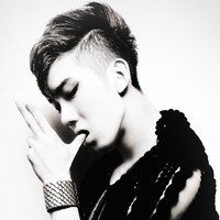 青少年头像男17岁照片