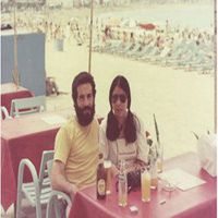 作家三毛头像图片