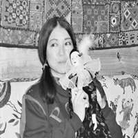 作家三毛头像图片