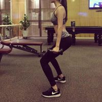 性感翘臀女人头像