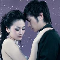 情侣头像一左一右幸福