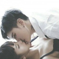 情侣头像浪漫甜蜜一对