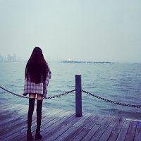 海边女生身材头像