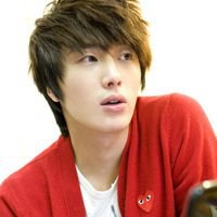 丁一宇头像高清图片大全_名人丁一宇真实头像大图下载