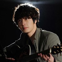 丁一宇头像高清图片大全_名人丁一宇真实头像大图下载