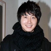 丁一宇头像高清图片大全_名人丁一宇真实头像大图下载