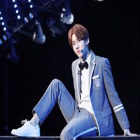 丁泽仁头像高清图片大全_名人丁泽仁真实头像大图下载