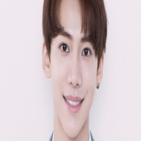 丁泽仁头像高清图片大全_名人丁泽仁真实头像大图下载