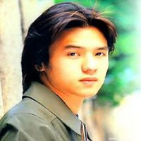 冯德伦头像高清图片大全_名人冯德伦真实头像大图下载