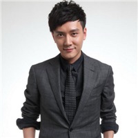 冯绍峰头像高清图片大全_名人冯绍峰真实头像大图下载