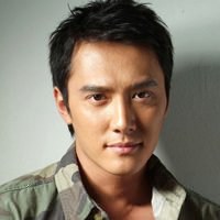 冯绍峰头像高清图片大全_名人冯绍峰真实头像大图下载