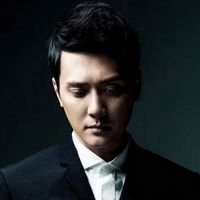 冯绍峰头像高清图片大全_名人冯绍峰真实头像大图下载