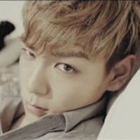 崔胜铉头像高清图片大全_名人崔胜铉真实头像大图下载