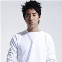 房祖名头像高清图片大全_名人房祖名真实头像大图下载