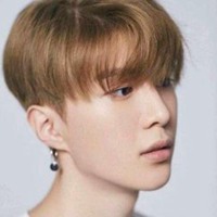 范丞丞头像高清图片大全_名人范丞丞真实头像大图下载