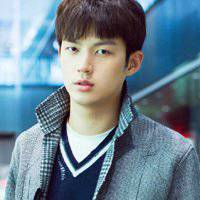 董力头像高清图片大全_名人董力真实头像大图下载