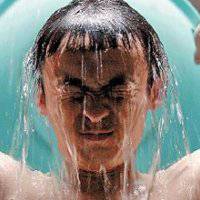 董子健头像高清图片大全_名人董子健真实头像大图下载