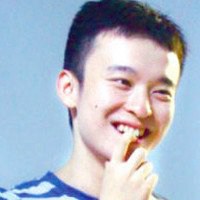 董子健头像高清图片大全_名人董子健真实头像大图下载