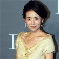 董洁头像高清图片大全_名人董洁真实头像大图下载